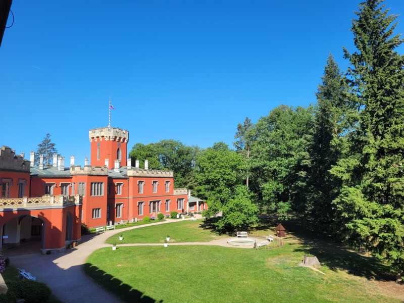 Zámek Hrádek u Nechanic čekají 3 velké stavební obnovy